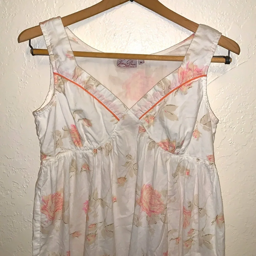 Victorias Dream White And Peach Floral V Neck Vintage Style Cotton Gown